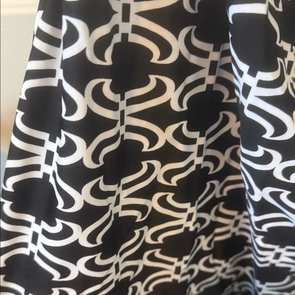 Joseph Ribkoff Black and White Chain Print Midi Dress sz8 - Picture 6 of 6